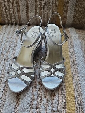 Naturalizer Gio Silver Metallic Slingback Wedge Sandals